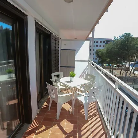 Flandria Apartment *